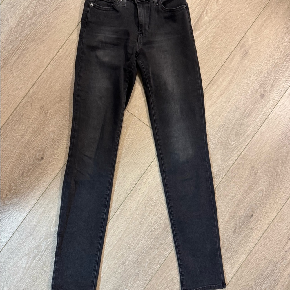 Levi’s 712 Slim Women's Jeans